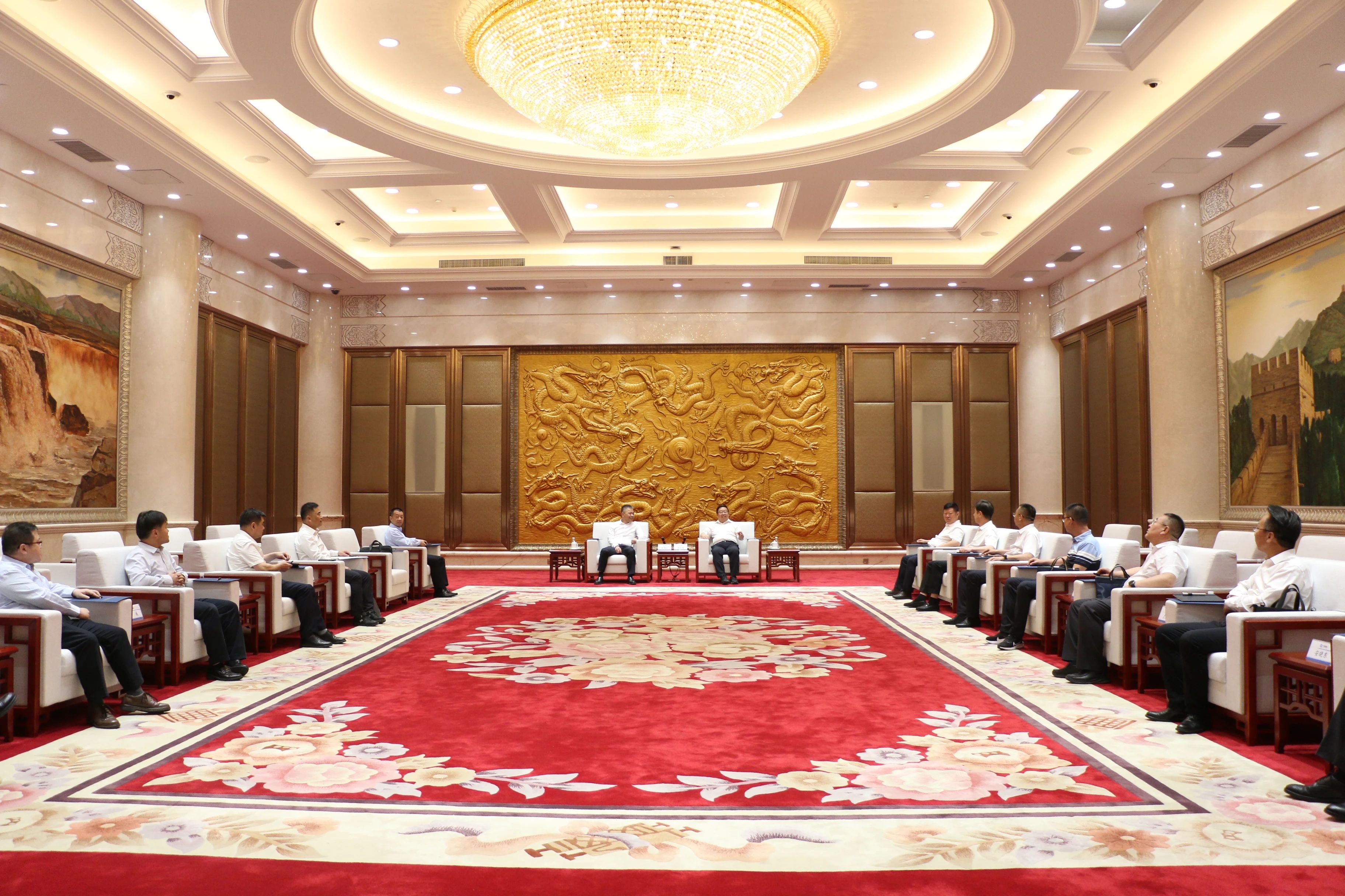 福建建工集團(tuán)黨委書記、董事長(zhǎng)林增忠來(lái)寧夏建投考察交流