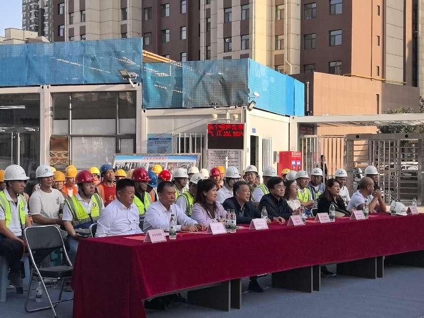 一建二分公司開展“中華民族一家親 同心共筑中國(guó)夢(mèng)”主題活動(dòng)