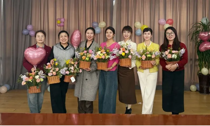 致敬芳華·喜迎三八丨“魅力女性 綻放芳華” 寧夏一建舉辦三八婦女節(jié)主題活動(dòng)
