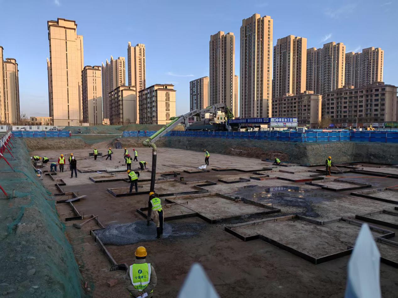 穩(wěn)增長促發(fā)展攻堅年行動丨搶抓“春”機，大干快上——寧夏建工六分公司各項目奏響春季施工“奮進曲”