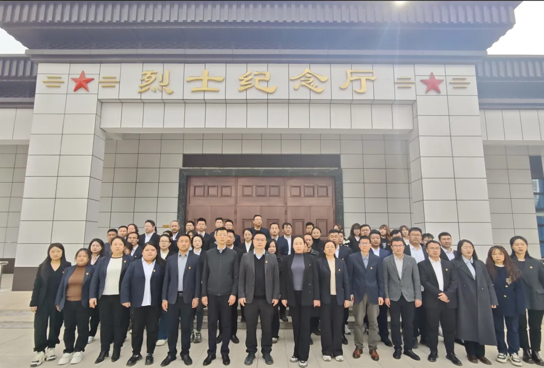寧夏地質(zhì)集團開展“緬懷革命祭英烈 薪火相傳承精神”主題活動